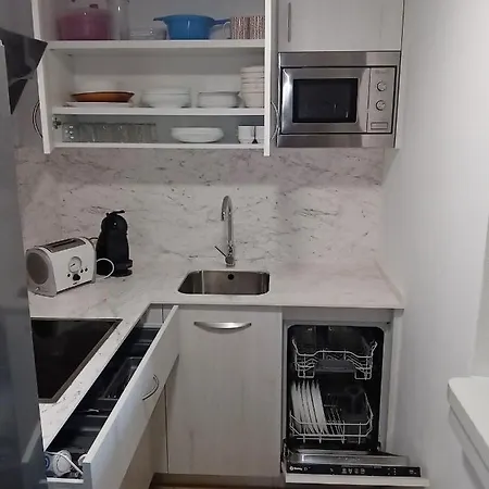 Rosesapparts Gran Via Апартаменты Росас